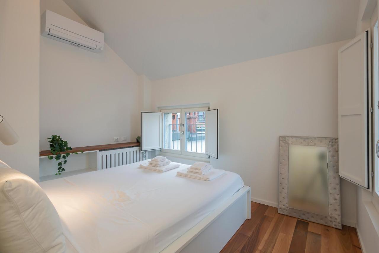 Luxury Apartment Near Arco Della Pace Guerrazzi 9 Milan Exterior photo